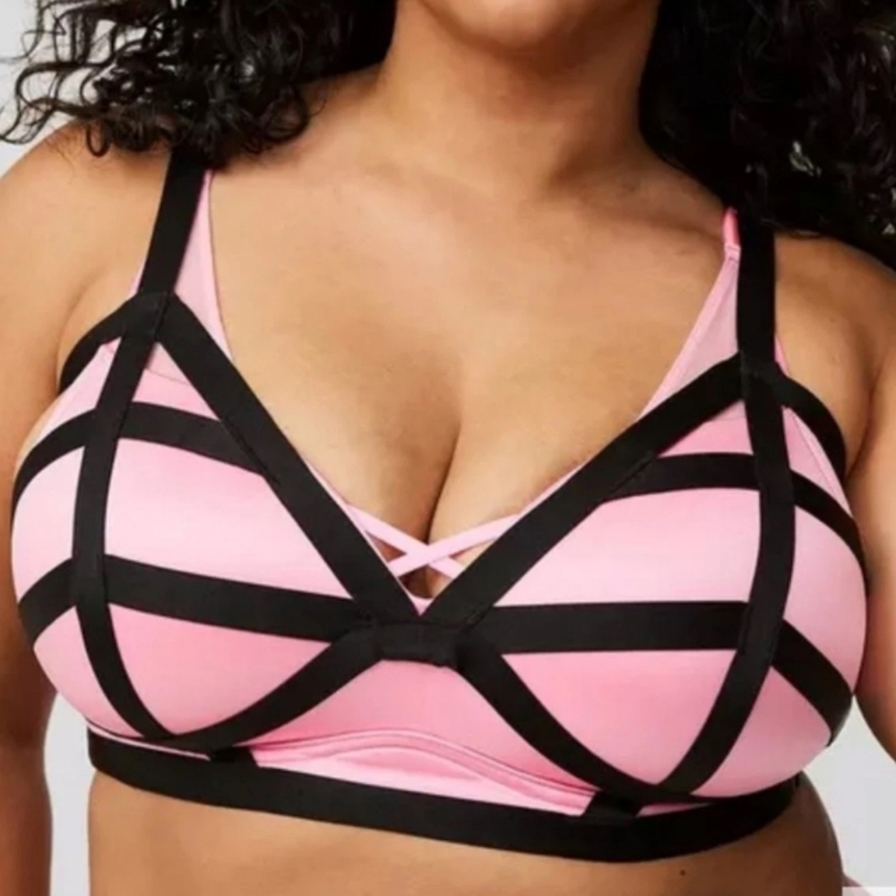 NWT TORRID Ballet Noir Harness Sz 1/2